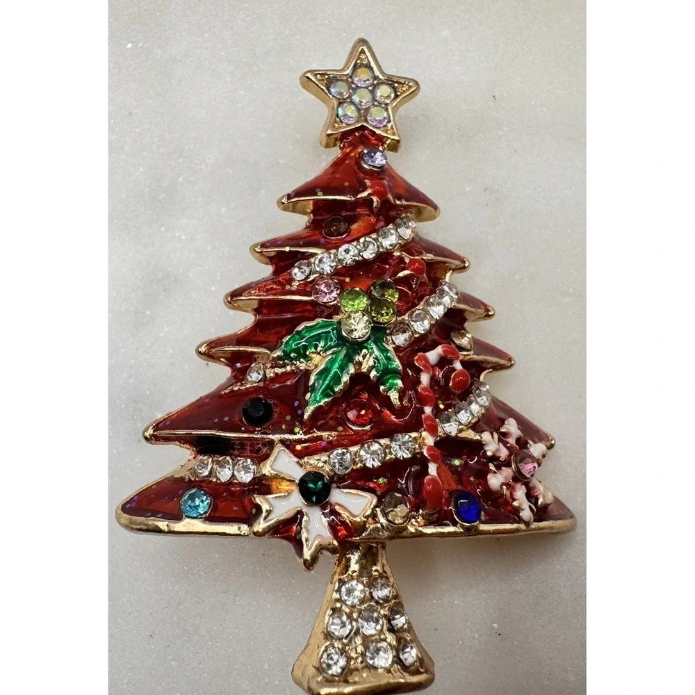 Vintage Christmas Tree Brooch Rhinestone Enamel Holiday Pin‎ Red Gold Tone Star